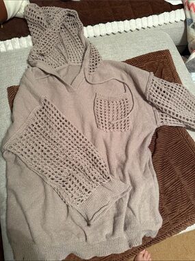 Light Taupe Hooded Crochet-Sleeve Sweater
